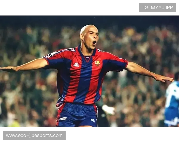 足球球星与外星人相似之处揭秘 这些球员的神奇技艺超越地球极限